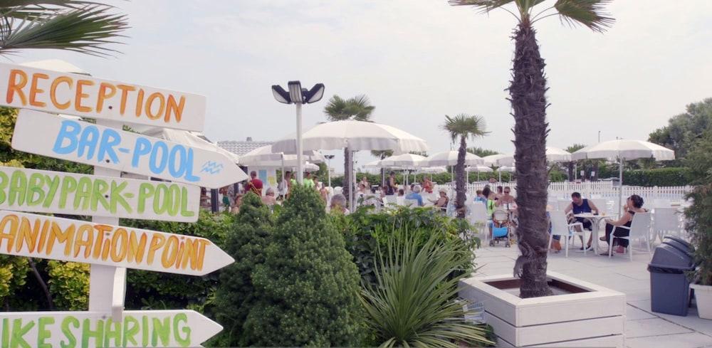 Hotel Promenade Universale