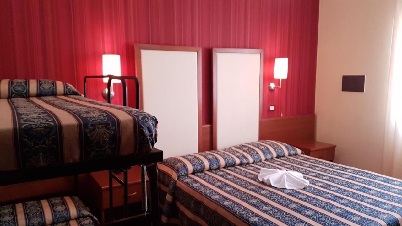 Hotel Promenade Universale