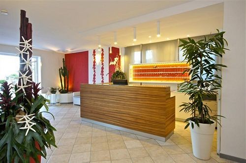 Hotel Promenade Universale 3*