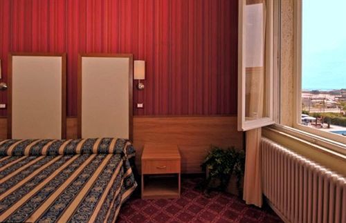 Hotel Promenade Universale Cesenatico