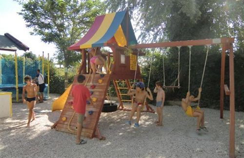 Hotel Promenade Universale 3*
