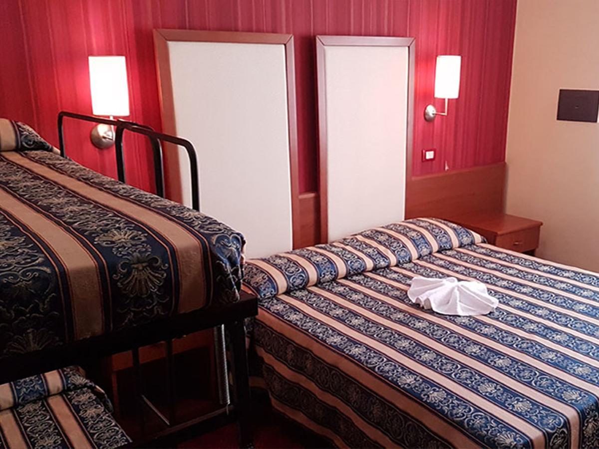 Promenade Universale 3* Cesenatico